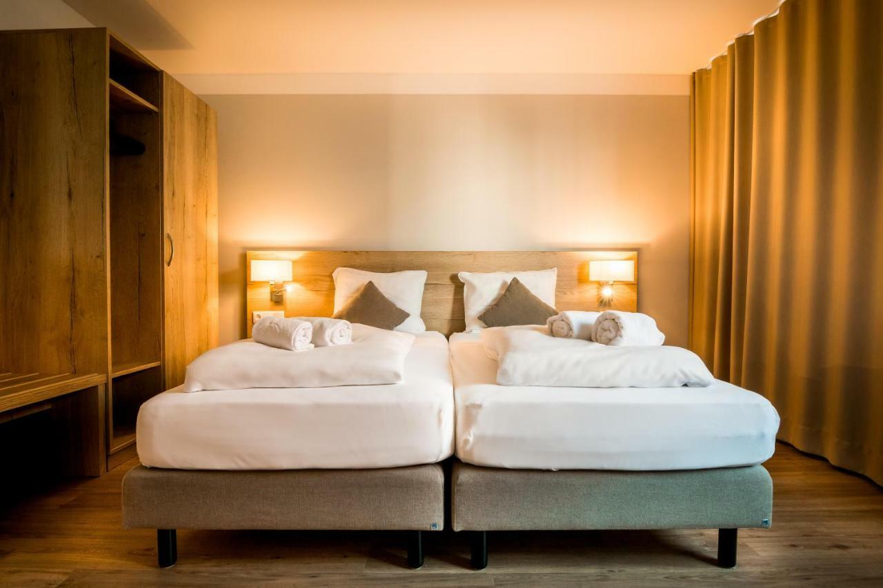 Hotel Am Kumpfmuehler Kastell Регенсбург Экстерьер фото